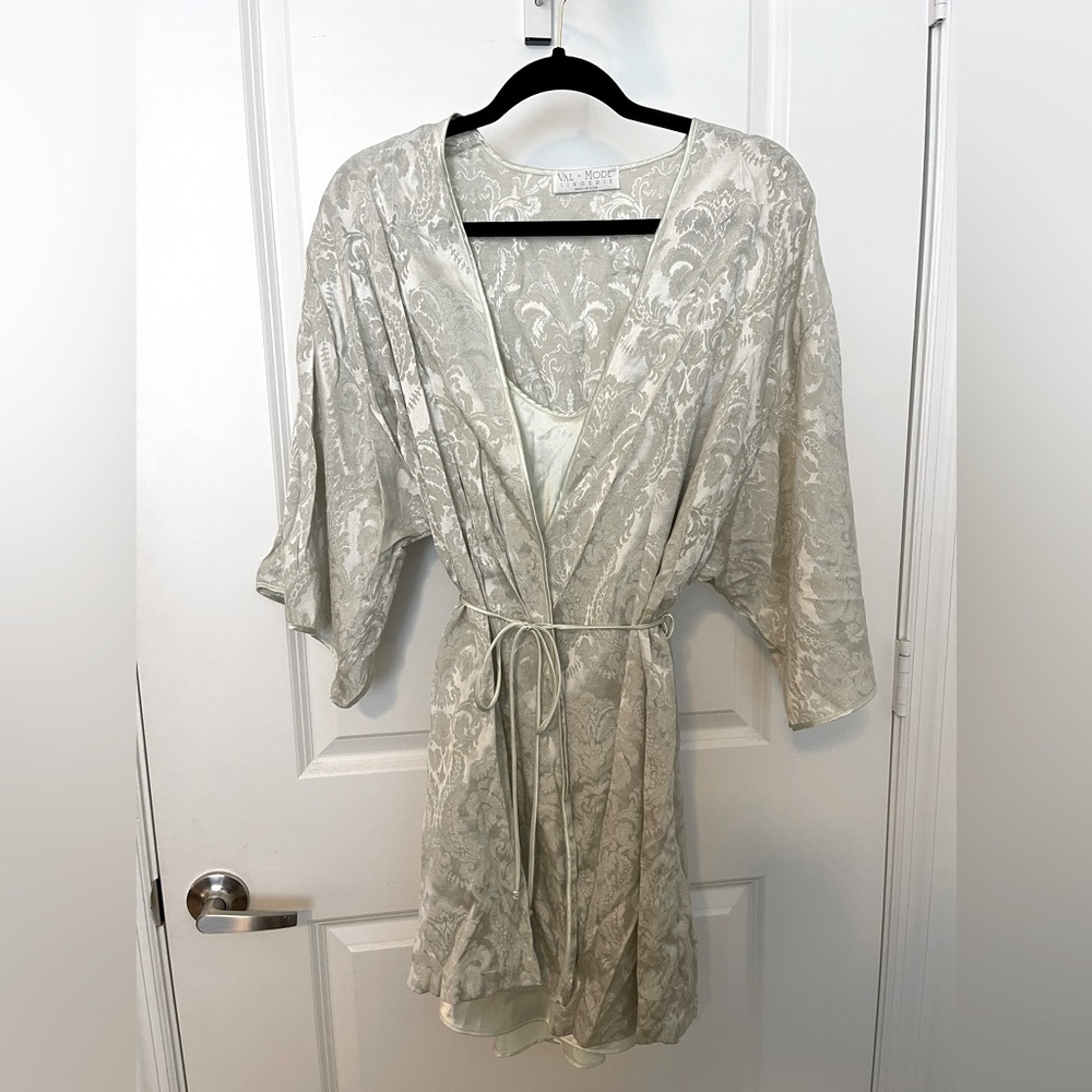 Vintage Val Mode Lingerie Slip & Robe Set